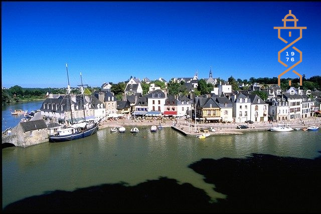 Bien: Emplacement n°1 pour ce local commercial situé dans l'hyper-centre d'Auray