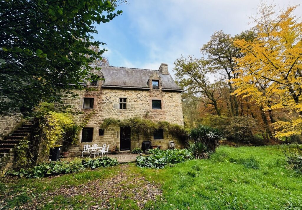 Bien: Ancien Moulin – Charme et Sérénité au Cœur de la Nature